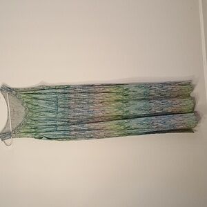 Flattering Maxi Dress perfect for summer activities!